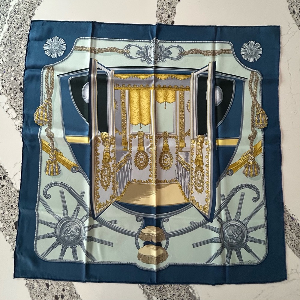 Like New Vintage Authentic Hermés Fide La Perriere Scarf